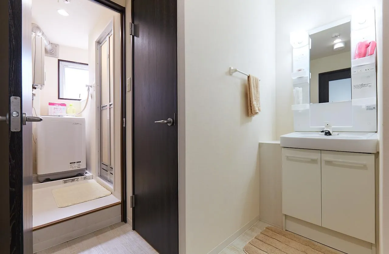 H-Nishikamata Colorbee House Apartment Tokyo