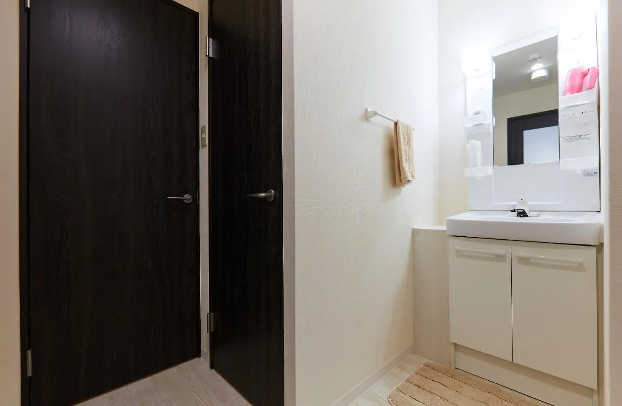 H-Nishikamata Colorbee House Apartment Tokyo